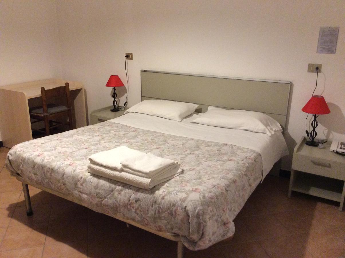 Albergo Entella Chiavari Exterior foto